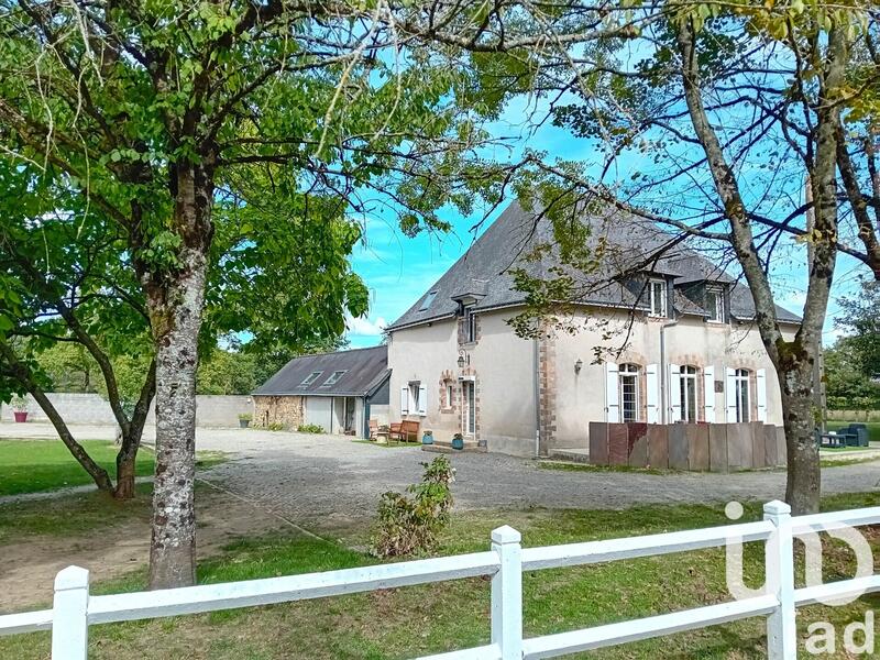 Maison de campagne - 200 m² - 8 pièces