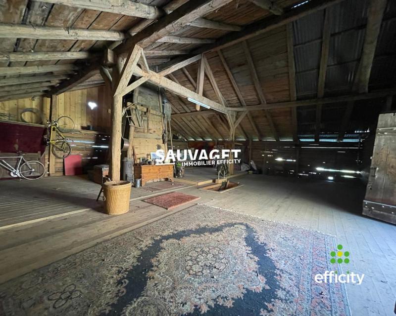 Châlet - 205 m² - 3 pièces