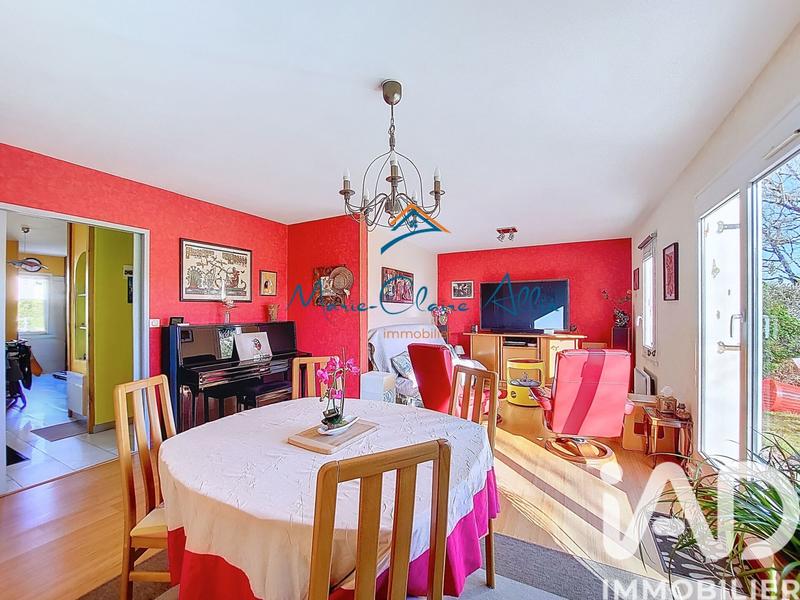 Maison - 101 m² - 5 pièces