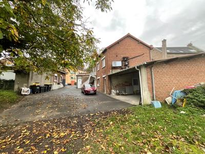 Local commercial - 240 m² - 7 pièces