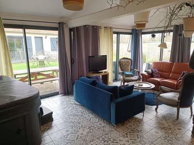 Propriété - 229 m² - 5 pièces