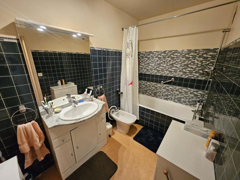 Appartement - 49 m² - 1 pièce