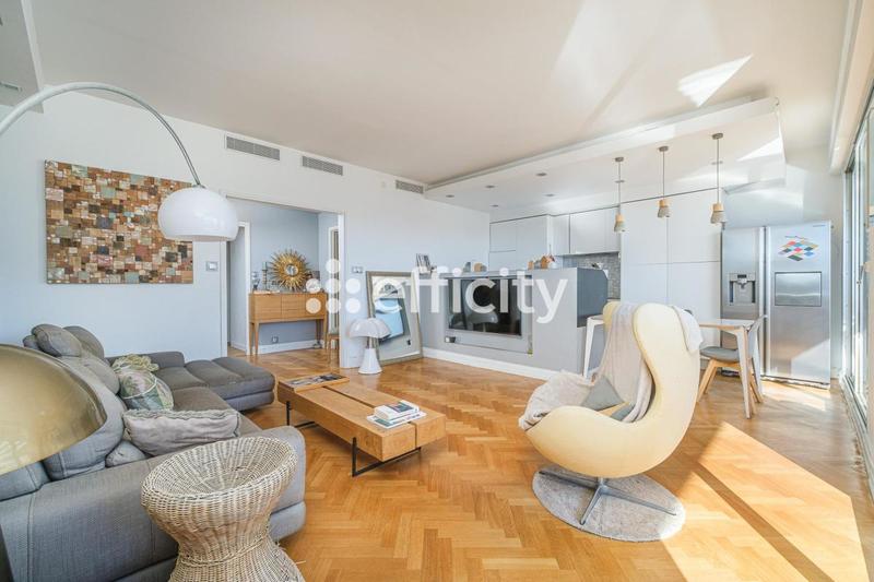 Appartement - 91 m² - 4 pièces