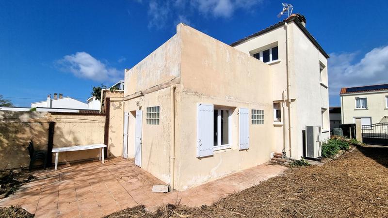 Maison - 80 m² - 4 pièces