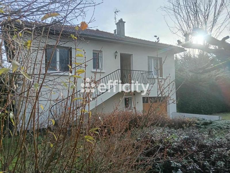Maison - 80 m² - 4 pièces