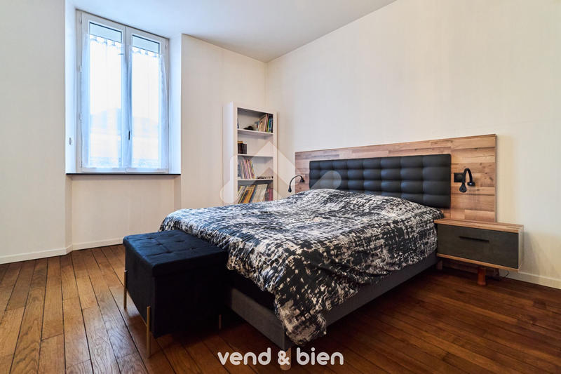 Appartement - 118 m² - 4 pièces