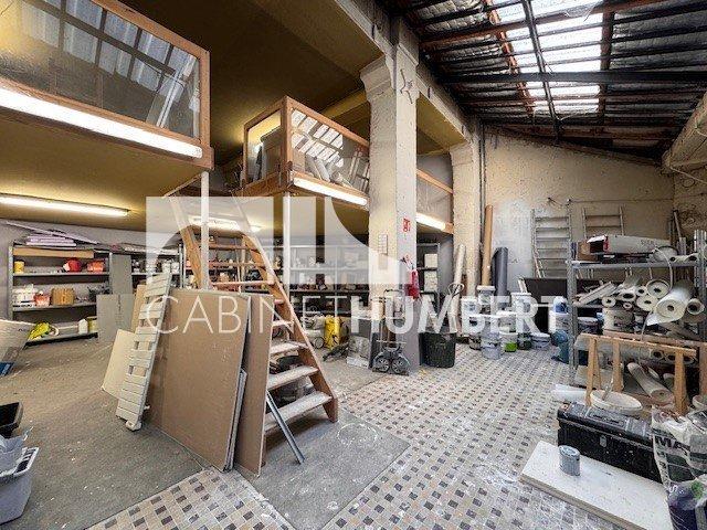 Local commercial - 200 m²