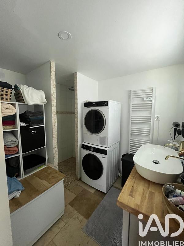 Maison - 265 m² - 13 pièces