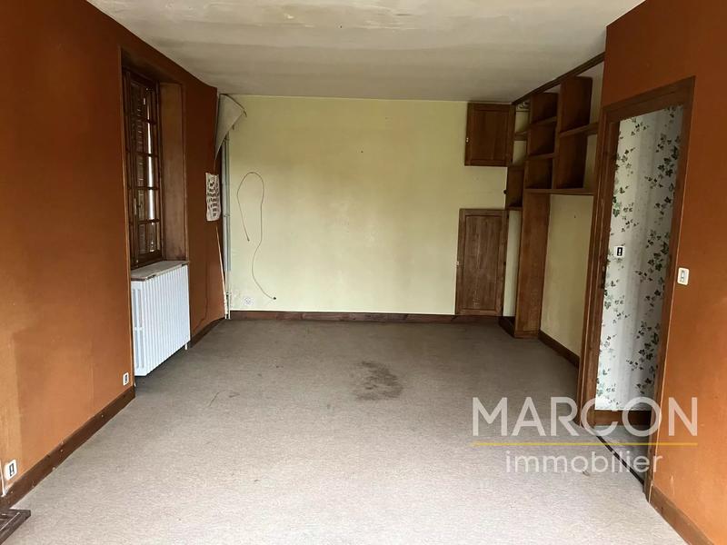 Maison - 265 m² - 10 pièces