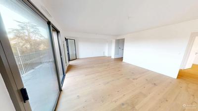 Appartement - 98 m² - 4 pièces