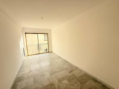 Appartement - 84 m² - 3 pièces