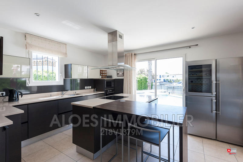 Maison - 141 m² - 5 pièces