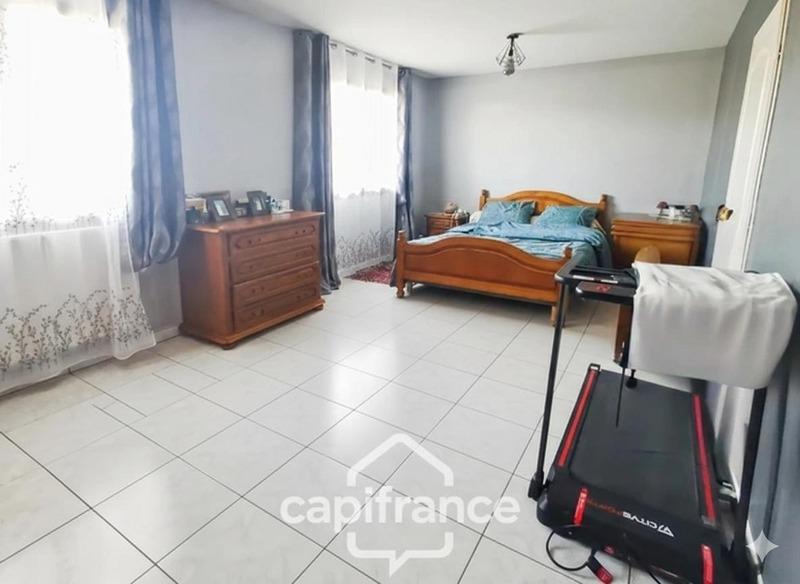 Maison - 188 m² - 9 pièces