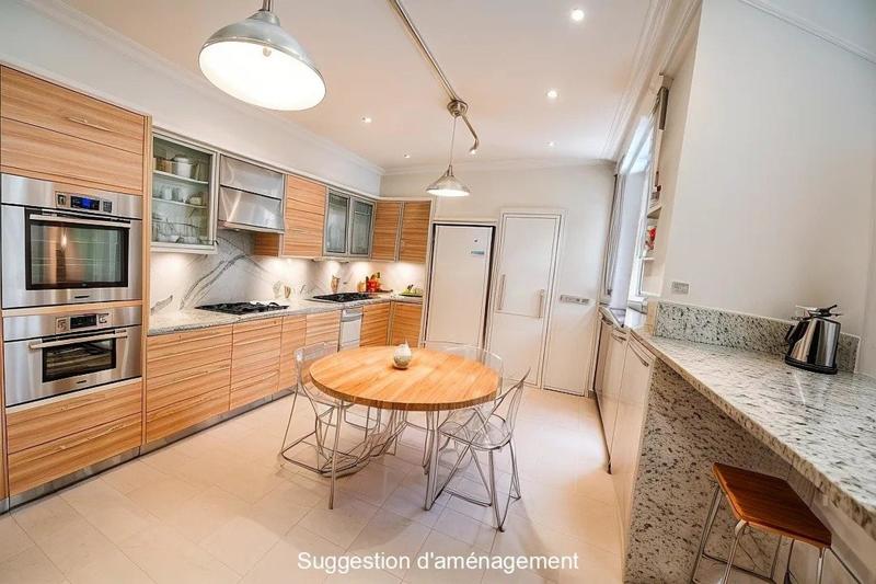 Appartement - 101 m² - 4 pièces