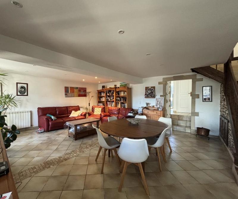 Maison - 168 m² - 5 pièces