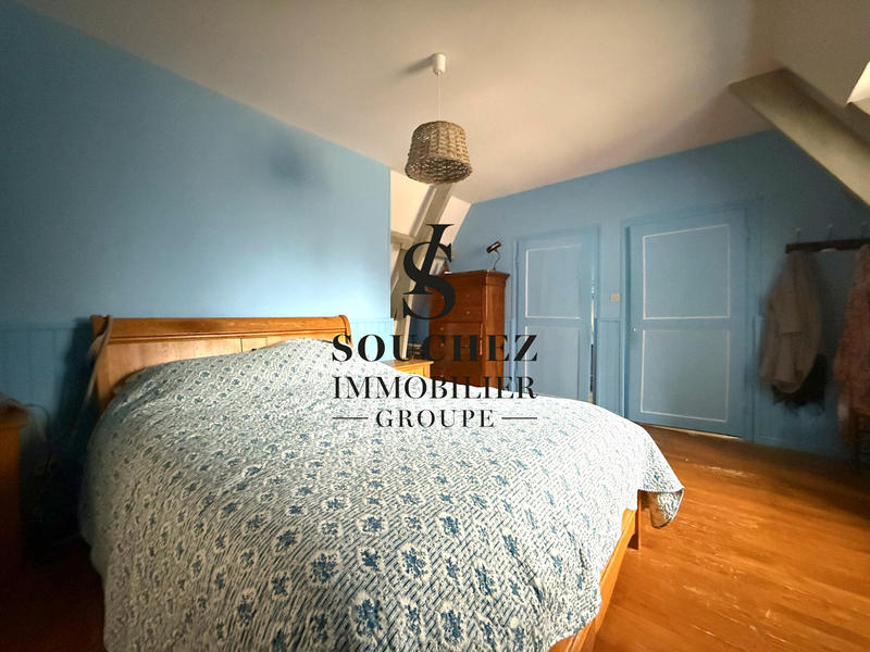 Maison - 195 m² - 6 pièces