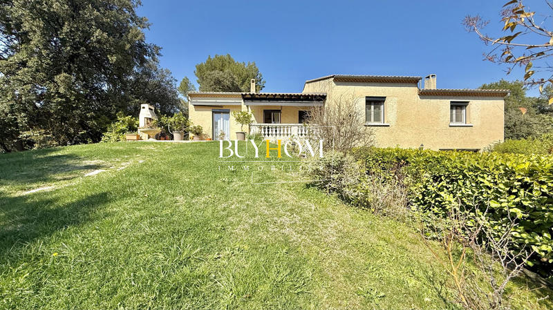 Maison - 145 m² - 4 pièces