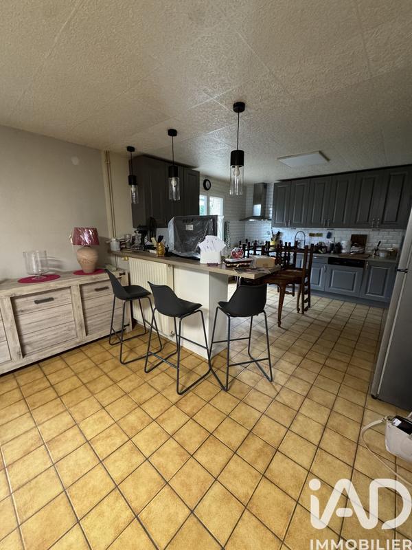 Maison - 90 m² - 4 pièces