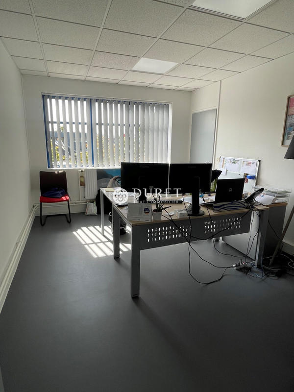 Bureau - 280 m²