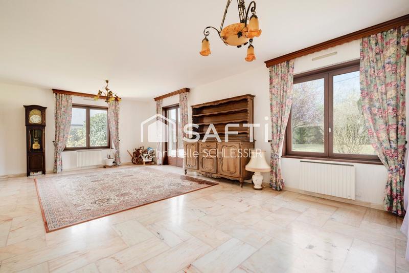 Maison - 170 m² - 5 pièces