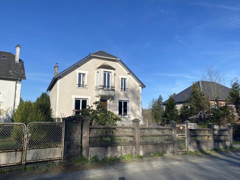 Maison ancienne - 136 m² - 5 pièces