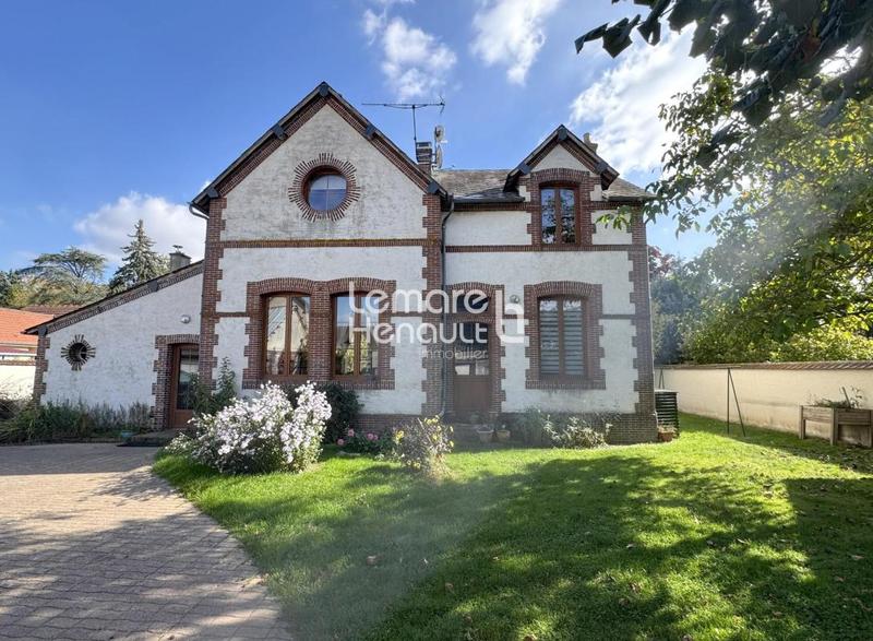 Maison ancienne - 165 m² - 7 pièces