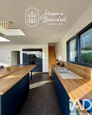 Maison - 178 m² - 7 pièces