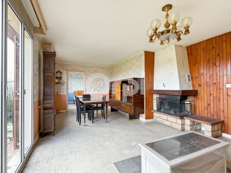 Maison - 94 m² - 4 pièces