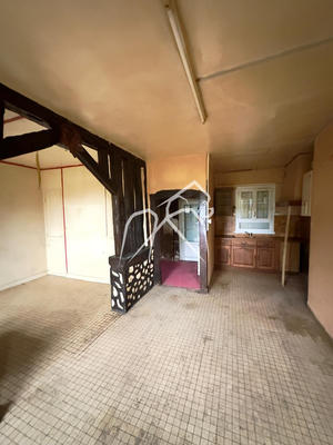 Maison ancienne - 93 m² - 5 pièces