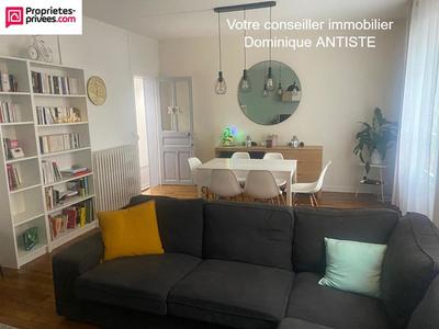 Appartement - 81 m² - 3 pièces