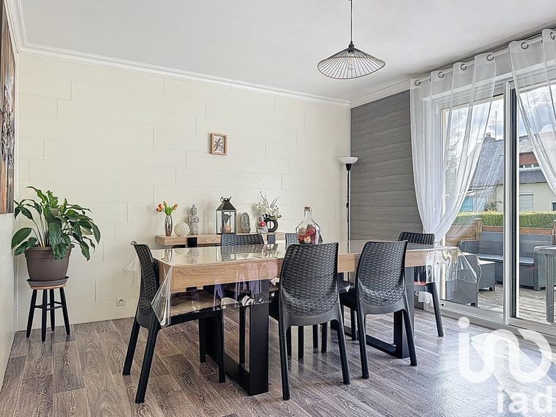 Maison - 92 m² - 6 pièces