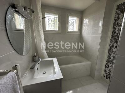 Maison - 190 m² - 8 pièces