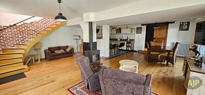 Maison - 170 m² - 6 pièces