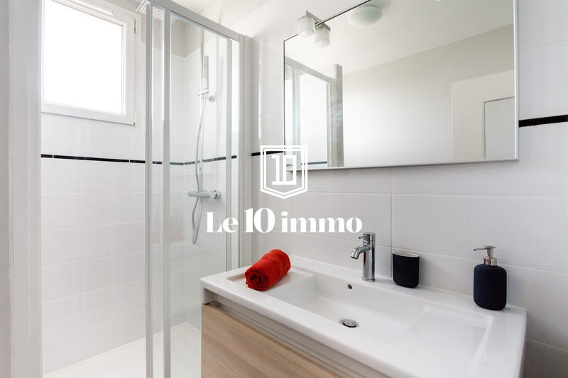 Appartement - 118 m² - 6 pièces