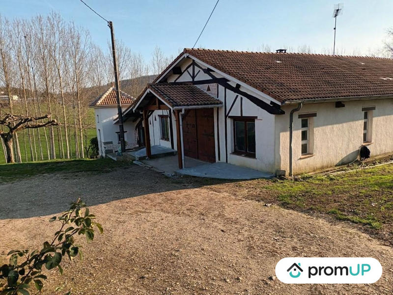 Maison - 200 m² - 9 pièces