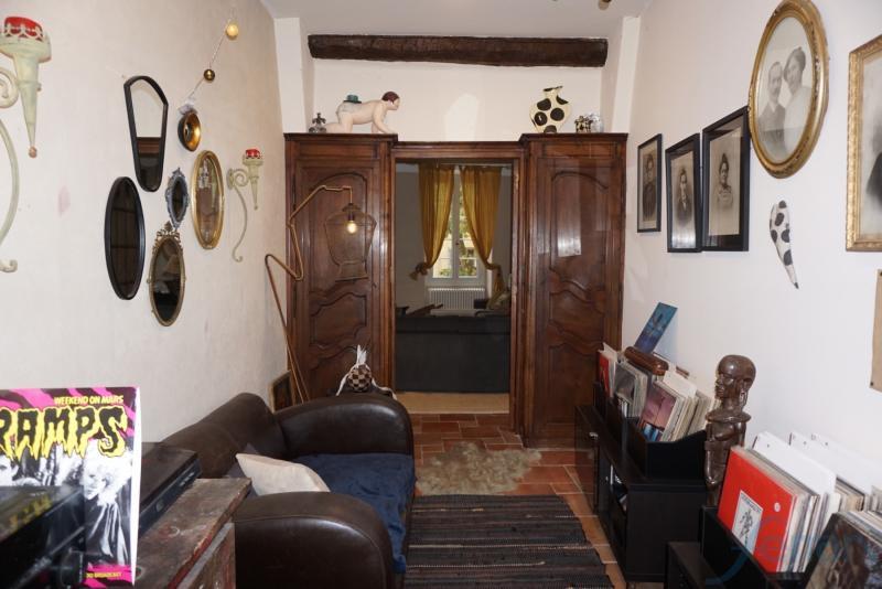 Appartement - 270 m² - 8 pièces