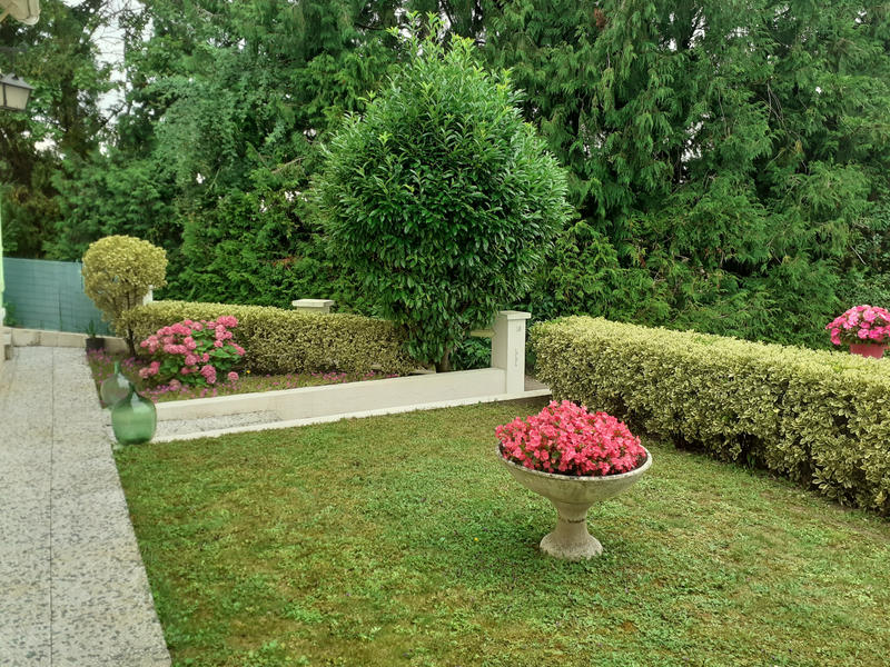 Maison - 200 m² - 6 pièces