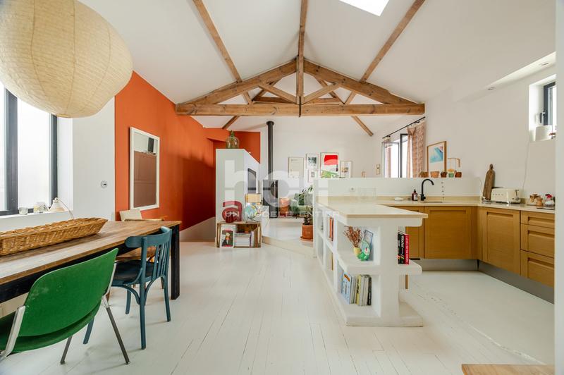 Maison - 92 m² - 4 pièces