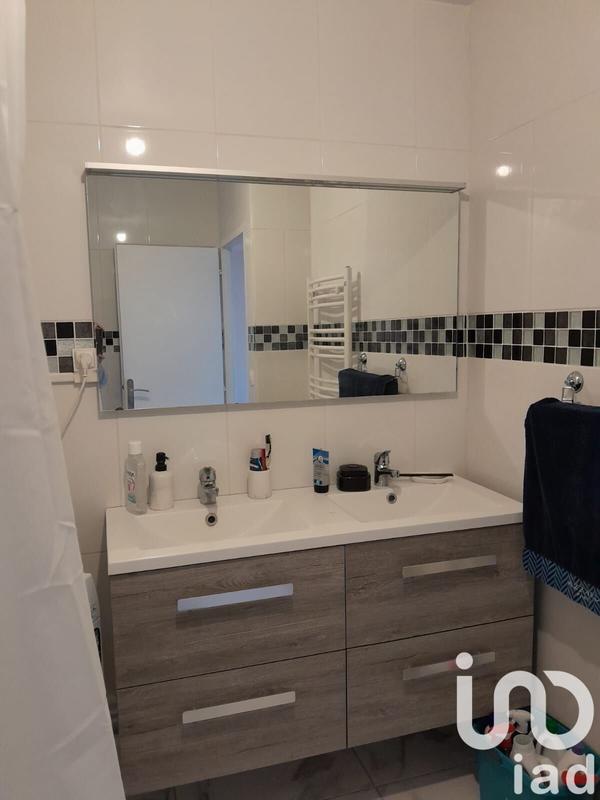 Appartement - 96 m² - 5 pièces