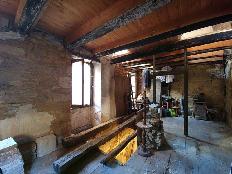 Maison - 295 m² - 5 pièces