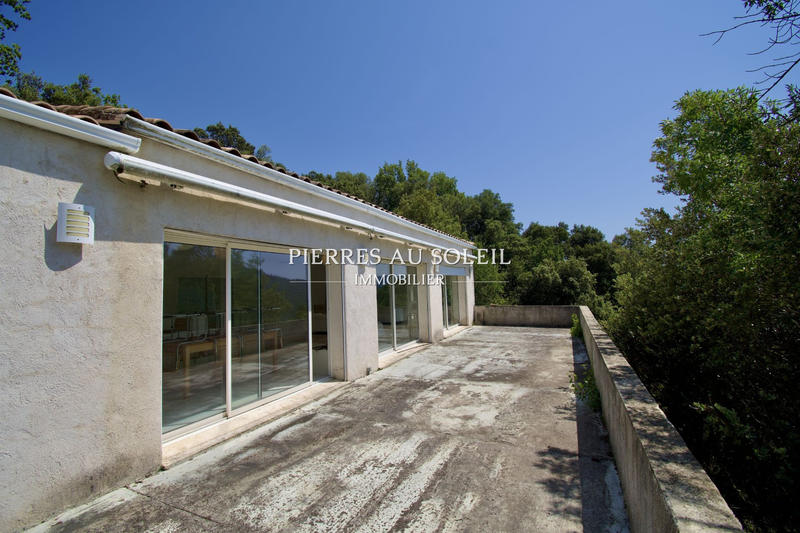 Villa - 140 m² - 4 pièces