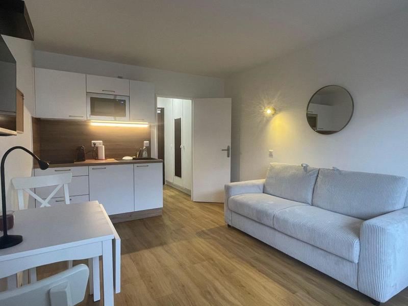Studio - 25 m² - 1 pièce