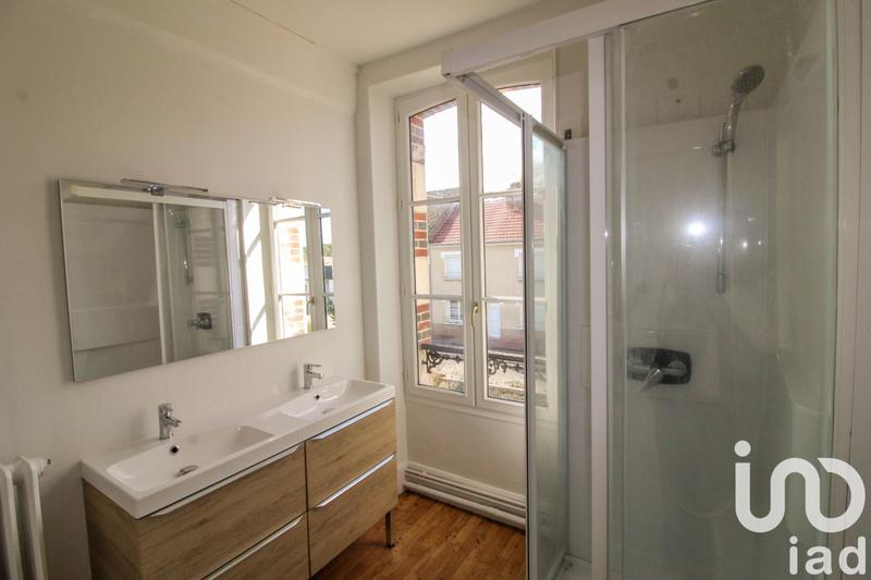 Maison - 163 m² - 7 pièces