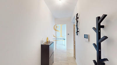 Appartement - 79 m² - 4 pièces