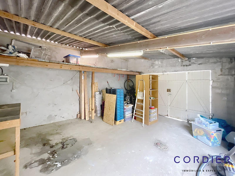 Maison - 105 m² - 4 pièces