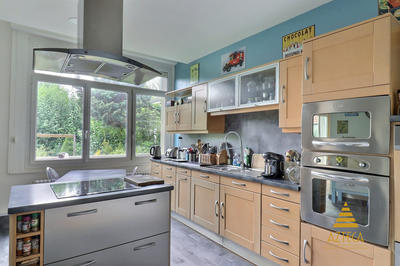 Maison - 321 m² - 7 pièces