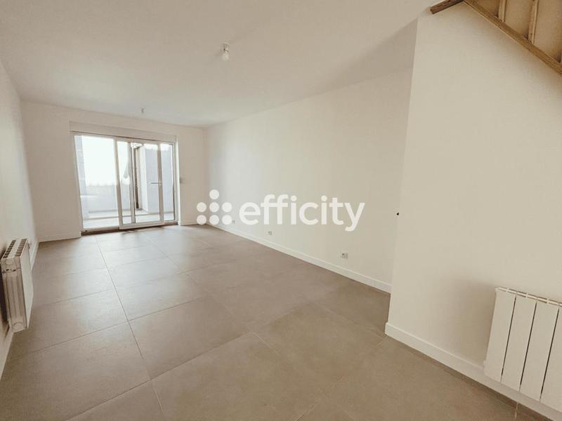 Maison - 84 m² - 4 pièces