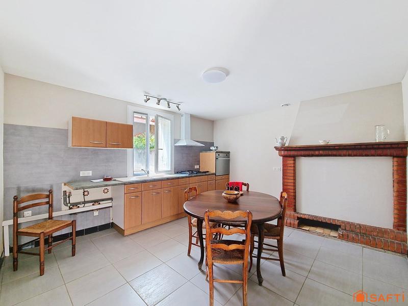 Maison de village - 310 m² - 8 pièces