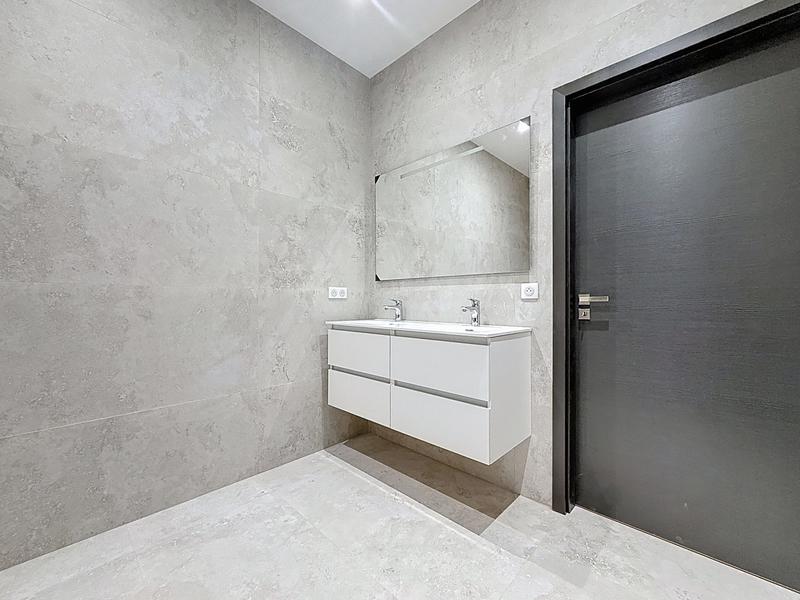 Loft - 105 m² - 3 pièces