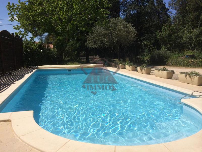 Maison - 151 m² - 7 pièces